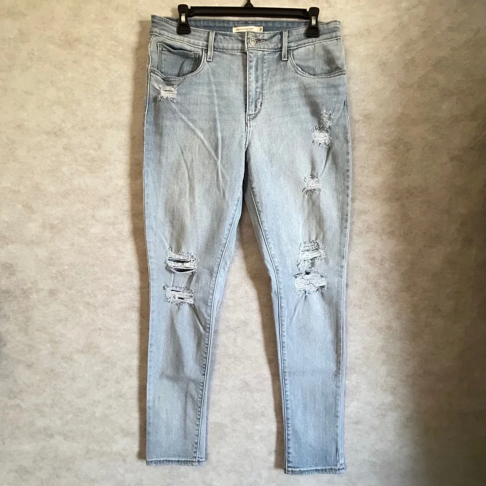 Levis 721 High Rise Skinny Jeans Light Wash Distressed Ripped Denim Womens‎ 31